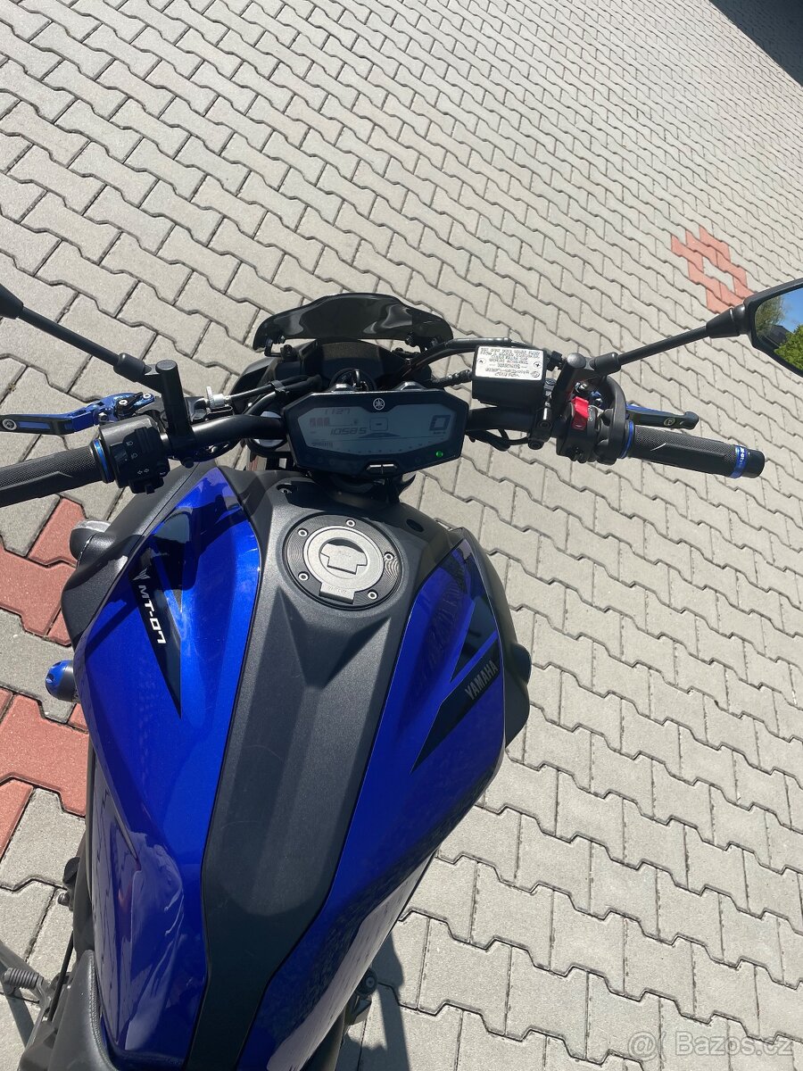 Yamaha MT-07 - 3