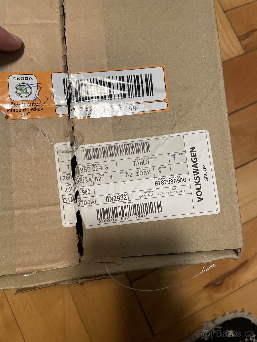 Kompresor klimatizace – Sanden SD7V16, číslo dílu 1J0 820 80 - 3