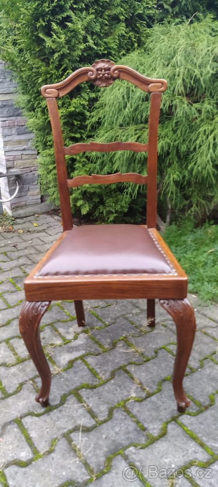 Starožitný jídelní set (rozkládací stůl + 6 židlí) - 3