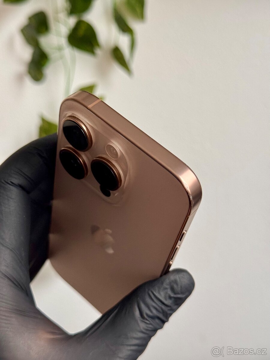 iPhone 16 Pro 512GB zlatý - 94% baterie - 3