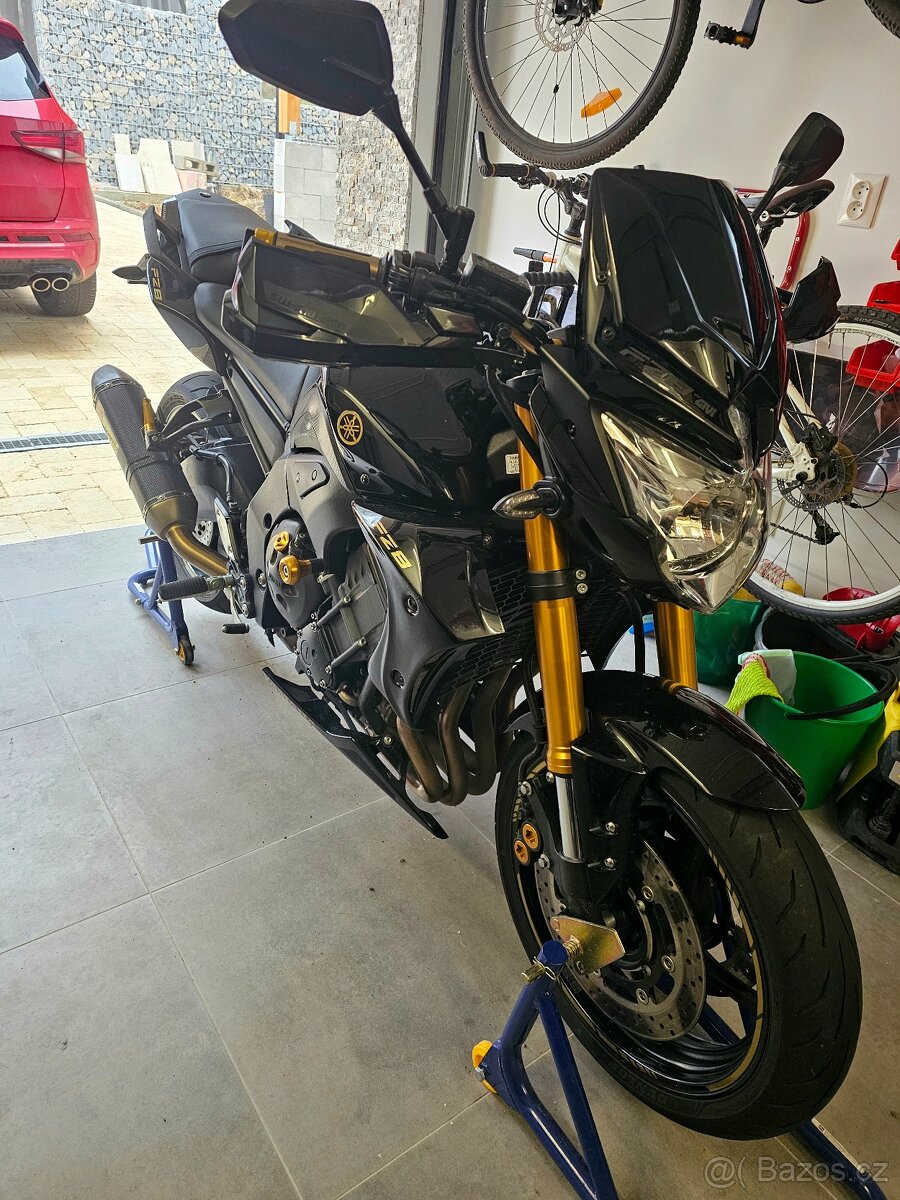 Yamaha fz8 - 3