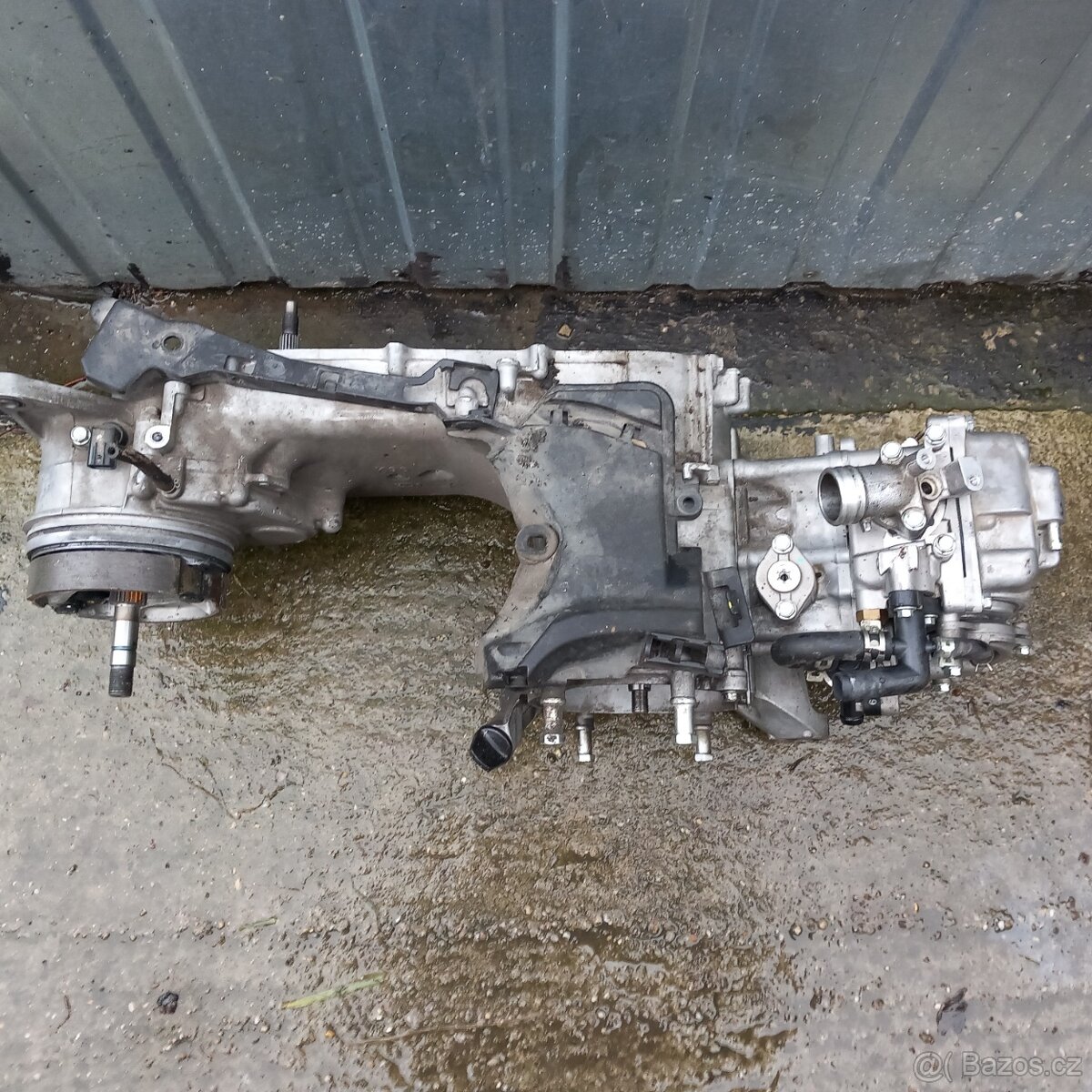 Motor na Hondu pcx 125 JF 64E - 3