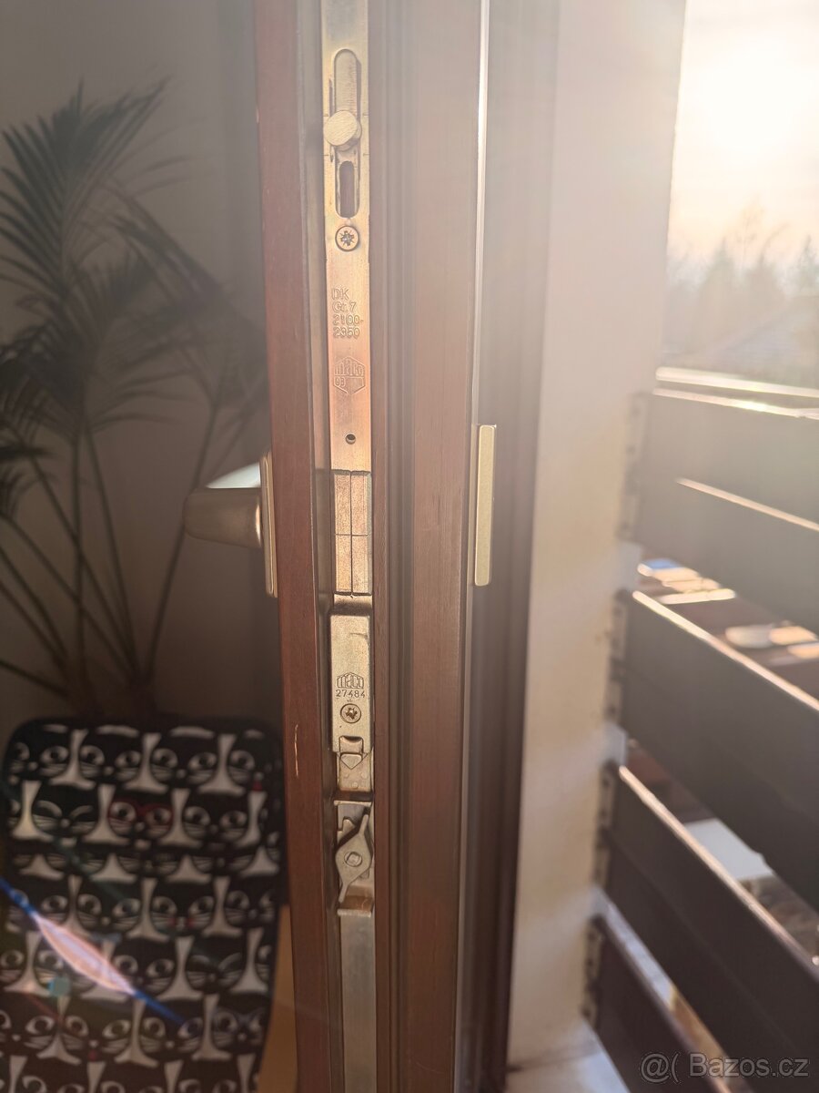 Dvoukřídlá okna ELK - dvojskla - 3