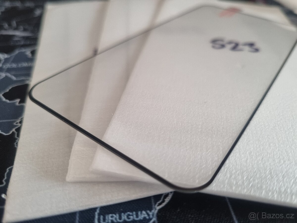 POUZDRO A SKLA NA SAMSUNG S23 - 3