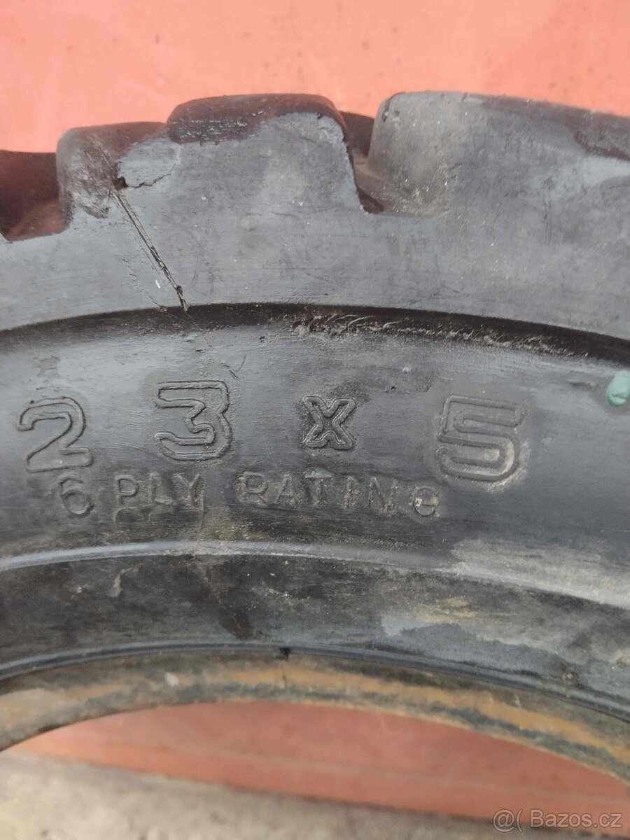 pneu multicar, multikára , pneu 23x5 - 3