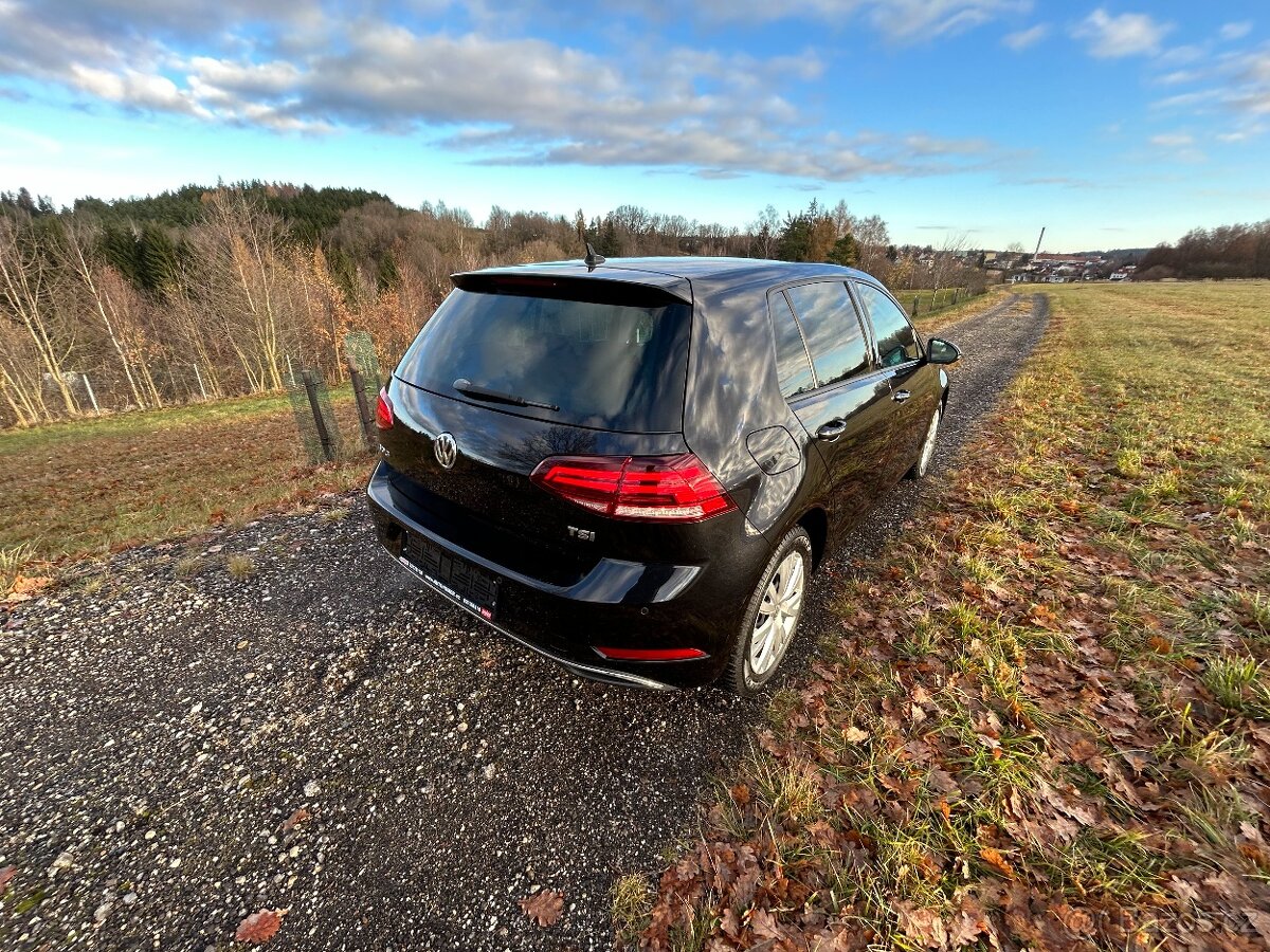 Prodám VW Golf 7 FC 1,0 tsi NAVI - 3