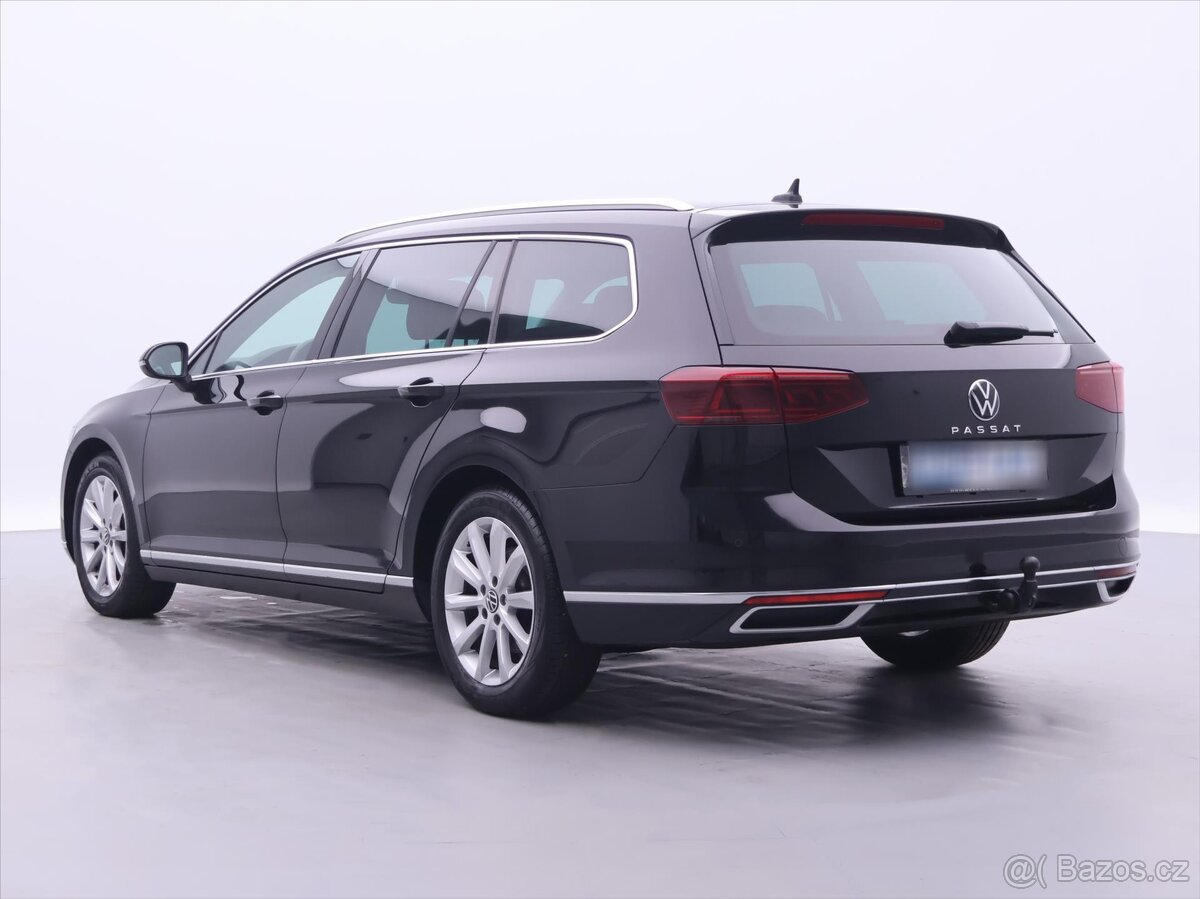 Volkswagen Passat 2,0 TDI DSG Elegance Matrix DPH (2021) - 3