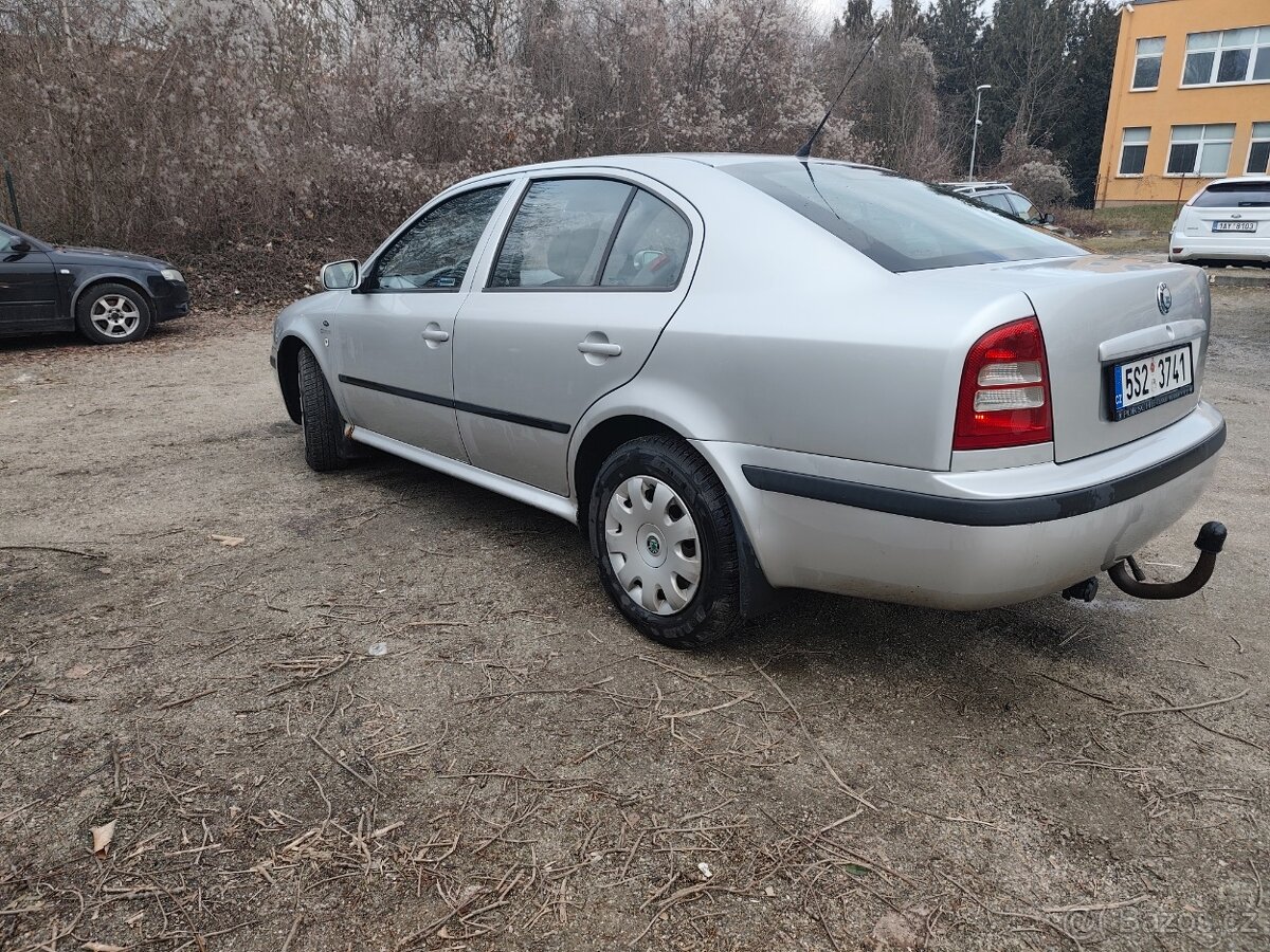 Octavia 1.9 TDI 66kw rok 2003 - 3