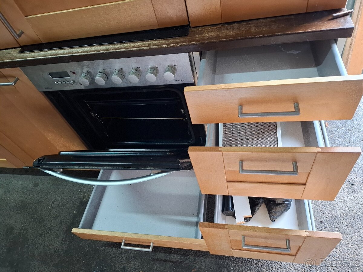 kuchyňská linka 130 - 3