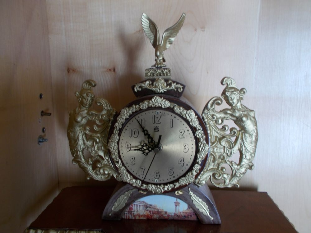 Hodiny na baterii - 3