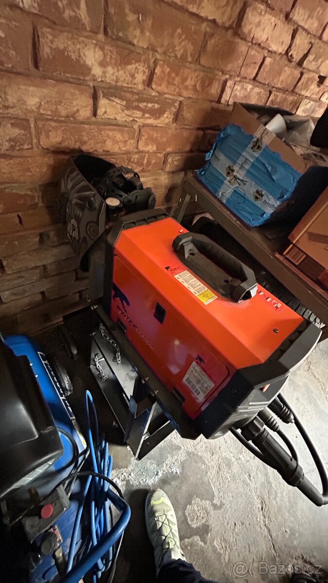 Svářečka Pantermax MIG 230LCD - 3