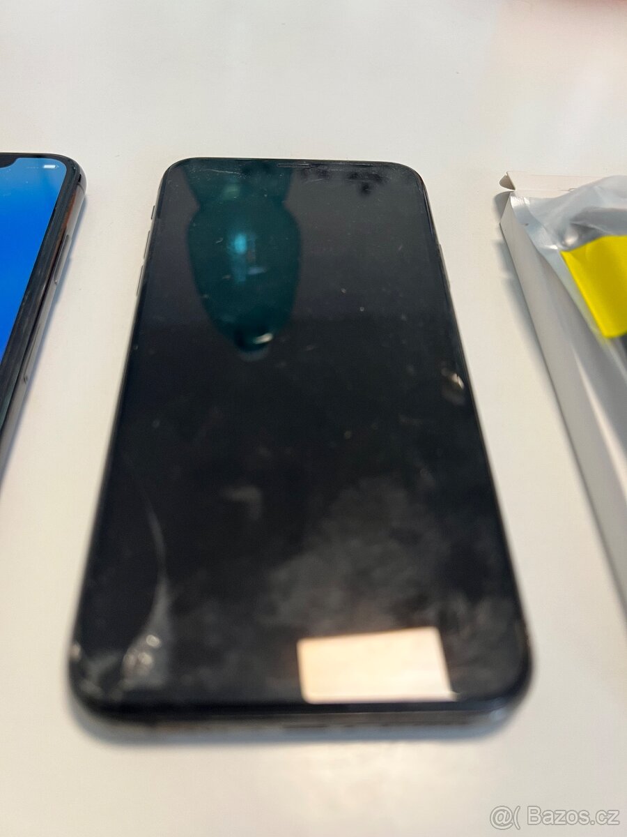 IPhone XS - 3