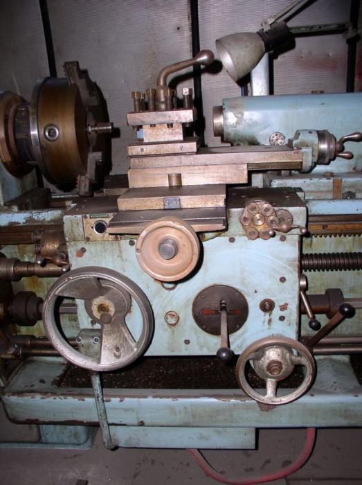 Soustruhy - hrotové SU 50/2000 - 3