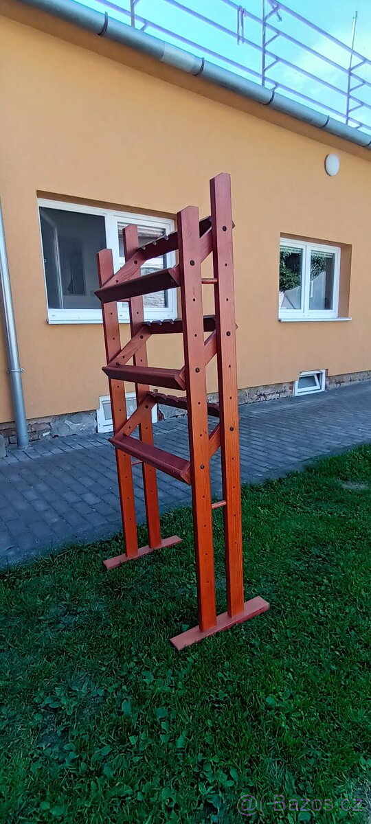 Stojan na víno - 3