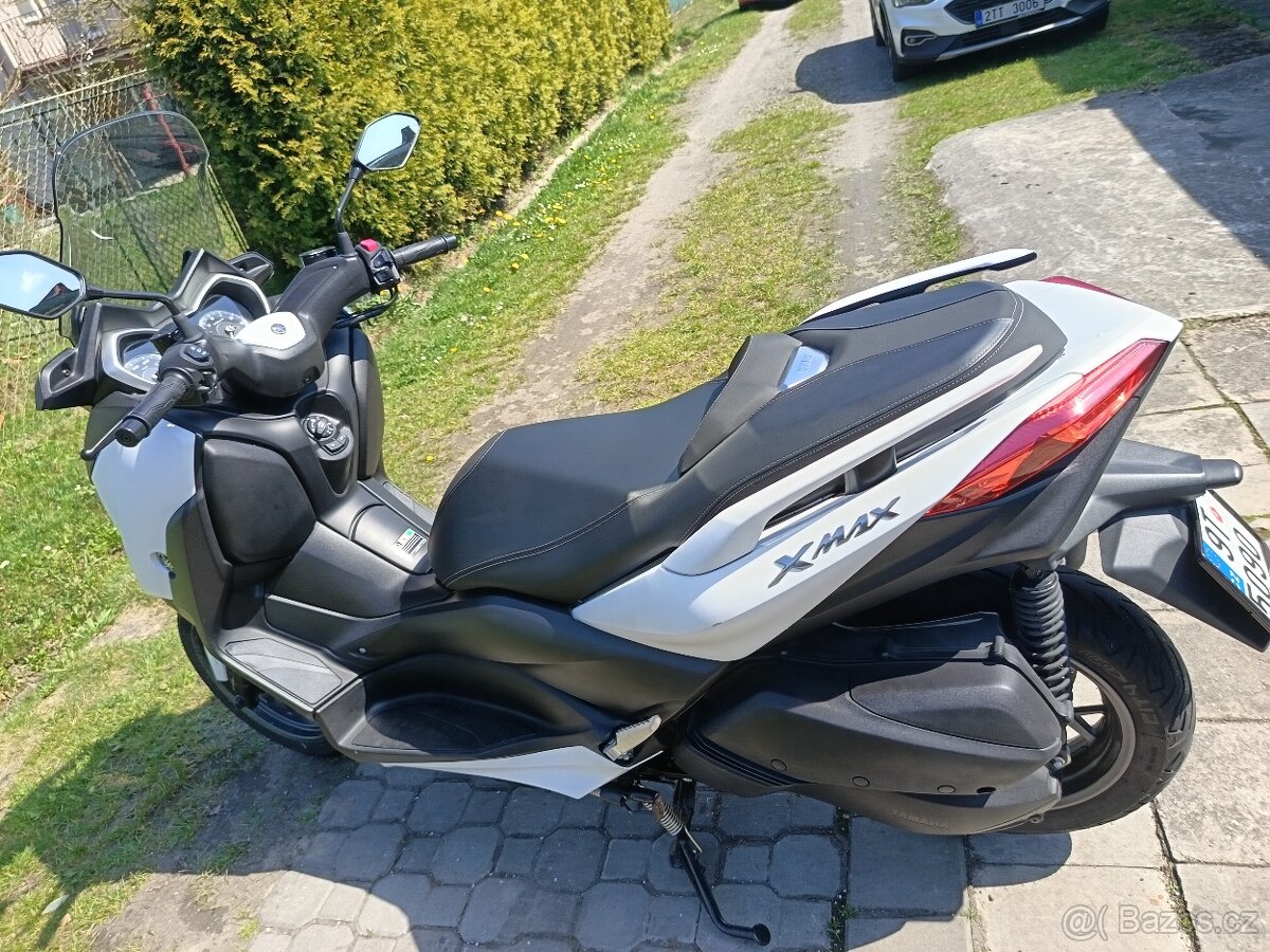 Yamaha xmax 300 - 3