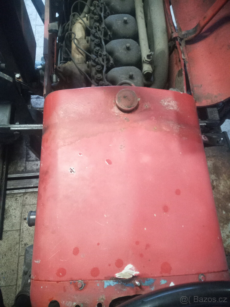zetor 69 nádrž - 3