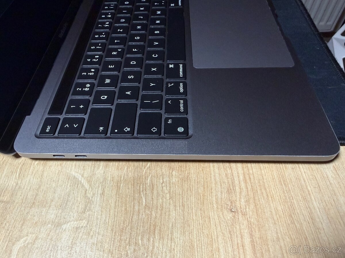 Macbook Pro M1 13” 512GB SSD - 3