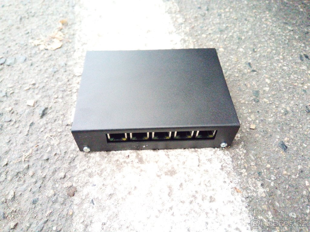 Mikrotik RB450G - 3