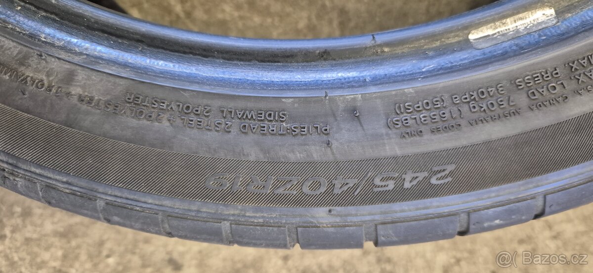 Pneu hankook 245/40/19 - 3