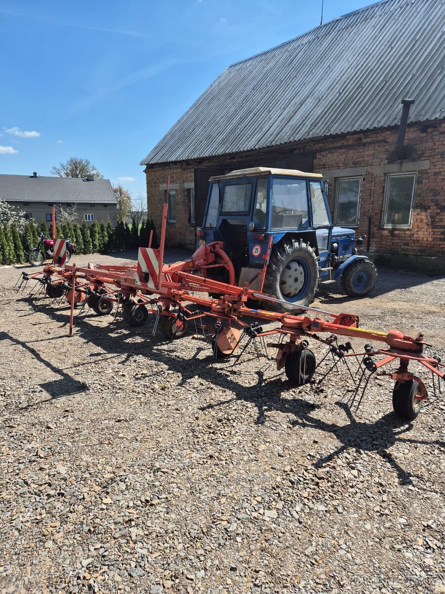 Obraceč sena Kuhn GF8501 MH - 3