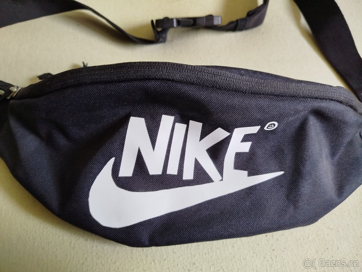 Ledvinka Nike - 3