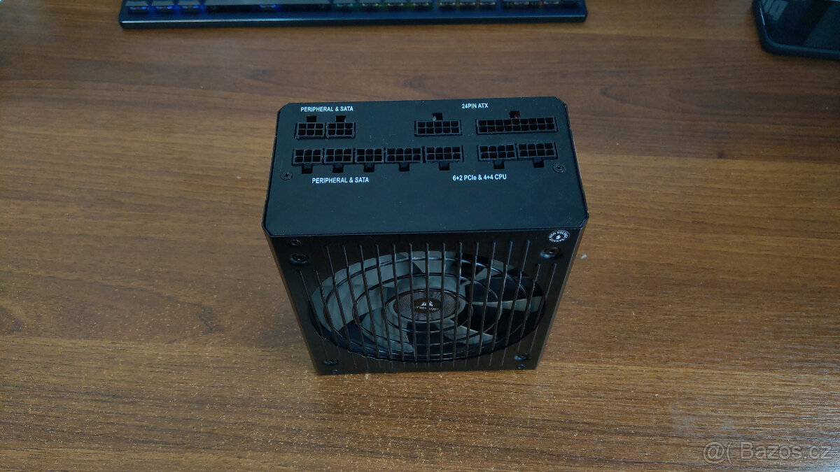 Corsair RM750x Gold 750W - 3