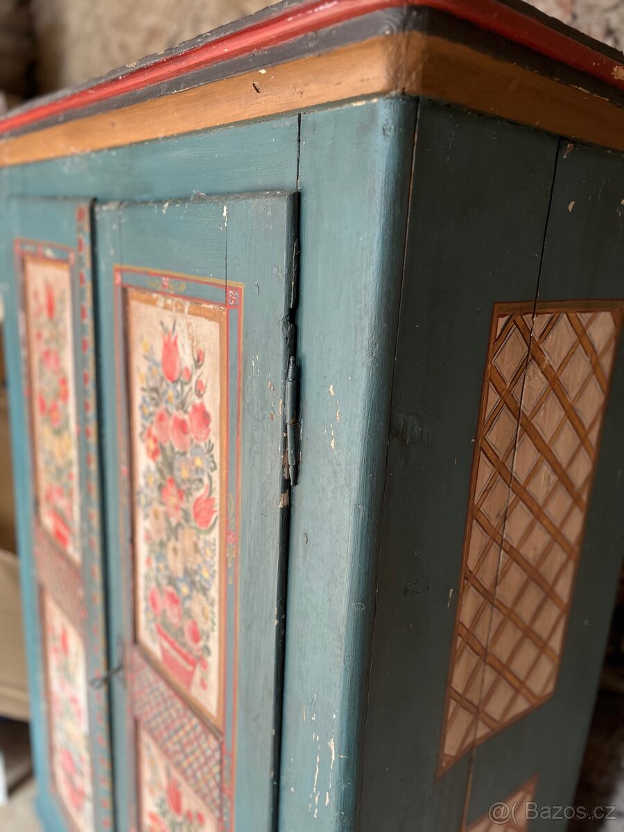 Skříň stará malovaná - 3