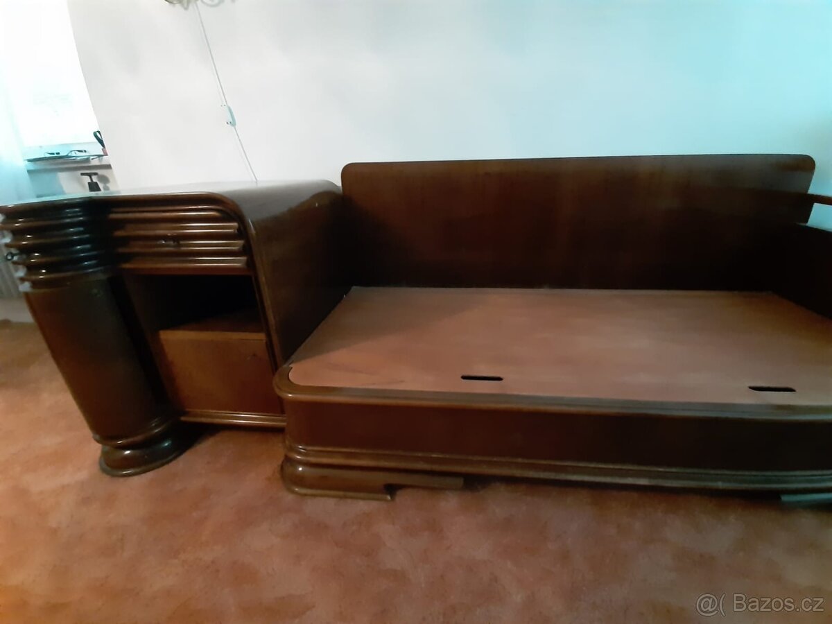 Obývací stěna, pohovka, stolek - 3