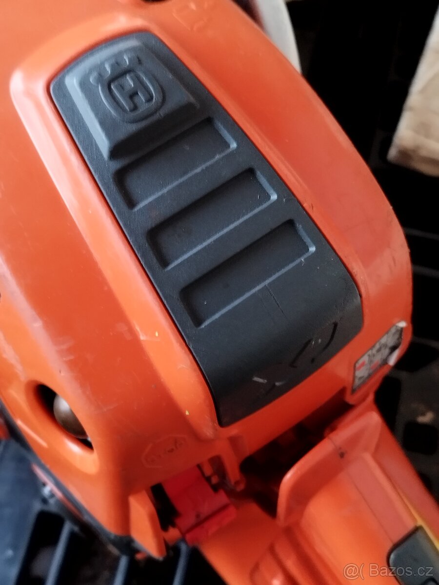 Husqvarna 560 xp motorova pila zaruka - 3