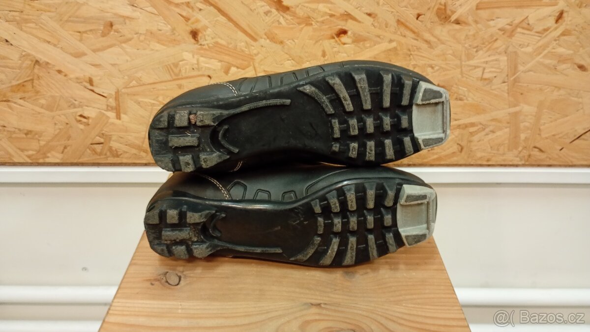 Boty na běžky ROSSIGNOL X1 ULTRA NNN vel. 44 - 3