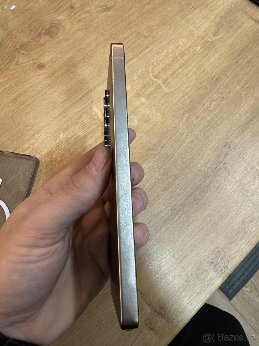 Vyměním - Samsung S25 Ultra + Watch - 3