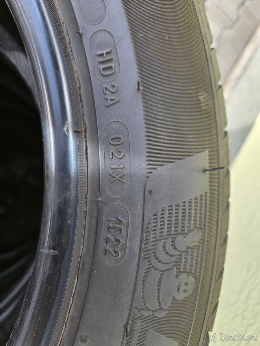 205 55 17 Michelin let.pneu 6-6,5mm DOT2022 - 3