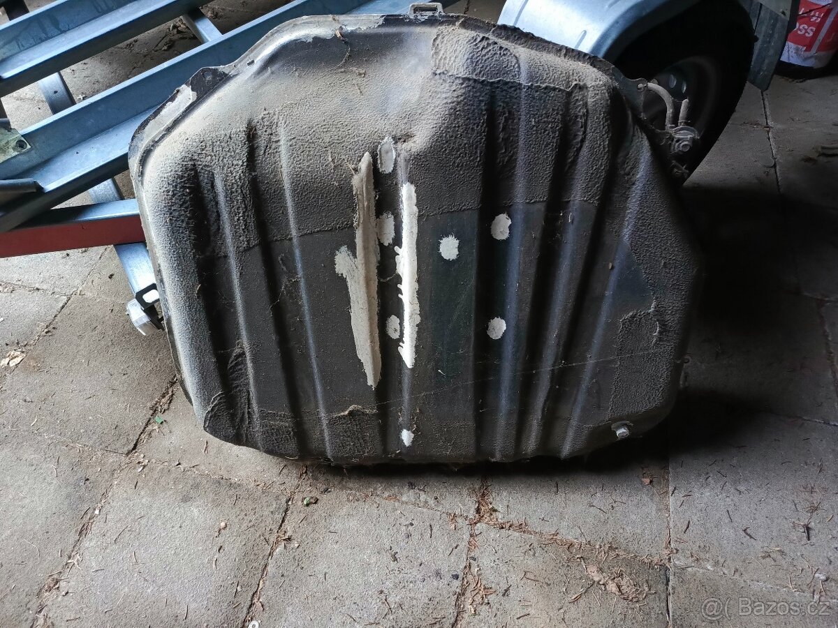 Palivova nadrz Civic 5-6g - 3