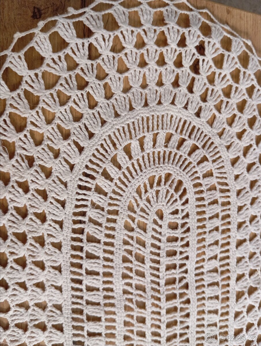 Háčkovaný ubrus, dečka retro - 3