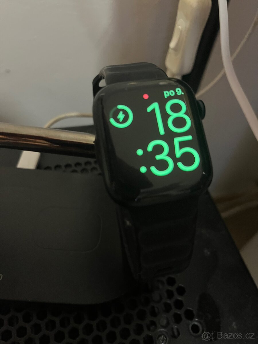 Apple Watch 9 45mm Cellular - 3