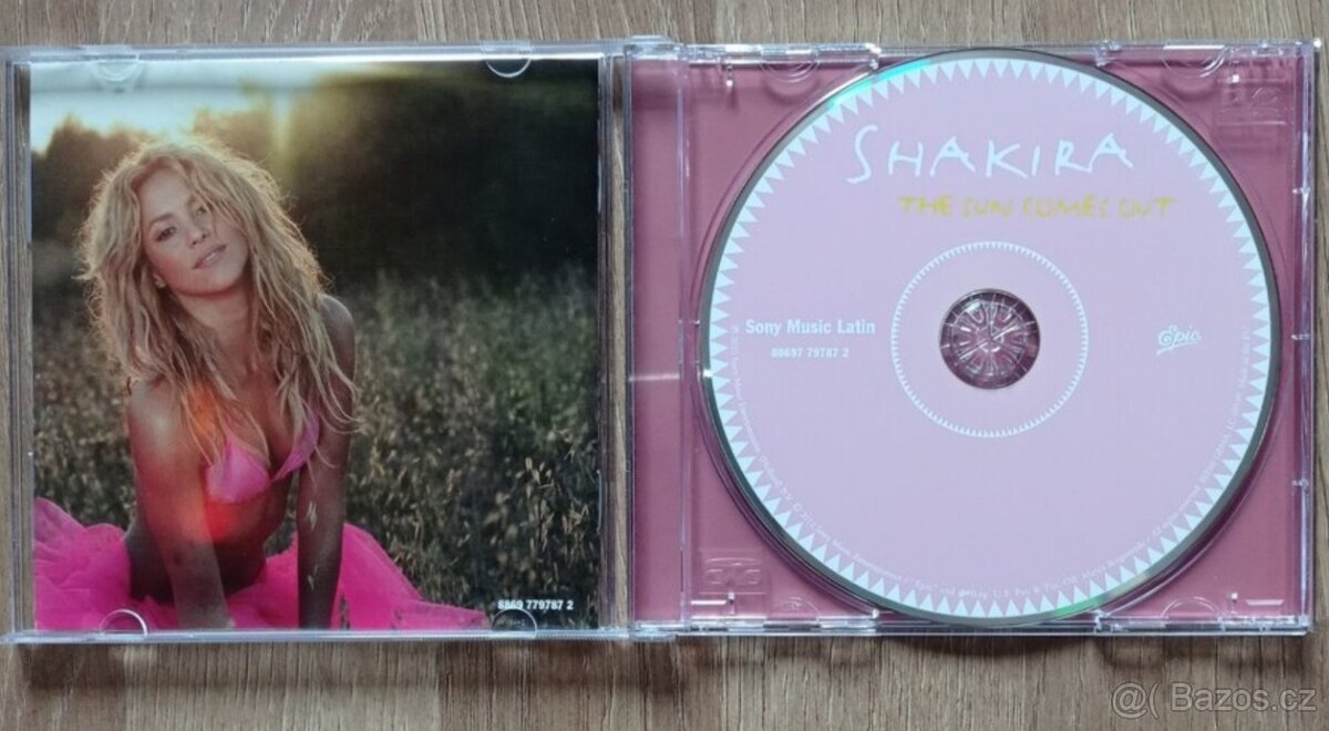 SHAKIRA - THE SUN COMES OUT - 3