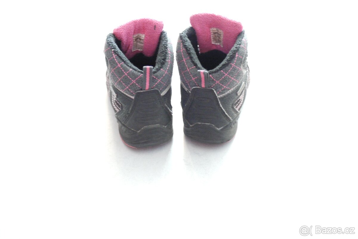 Zimní dívčí boty velikosti 31 / Umbro - 3