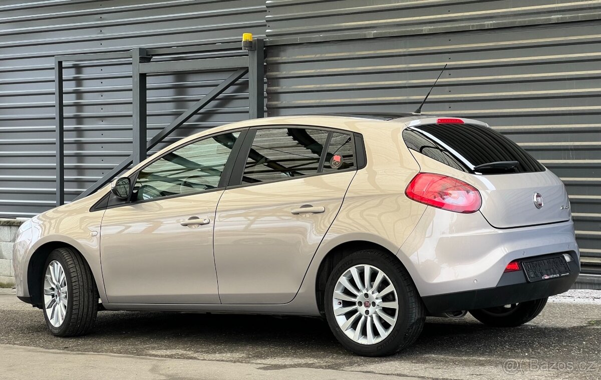 Fiat Bravo, 66 kW, 1.4i, KLIMA, PANORAMA - 3