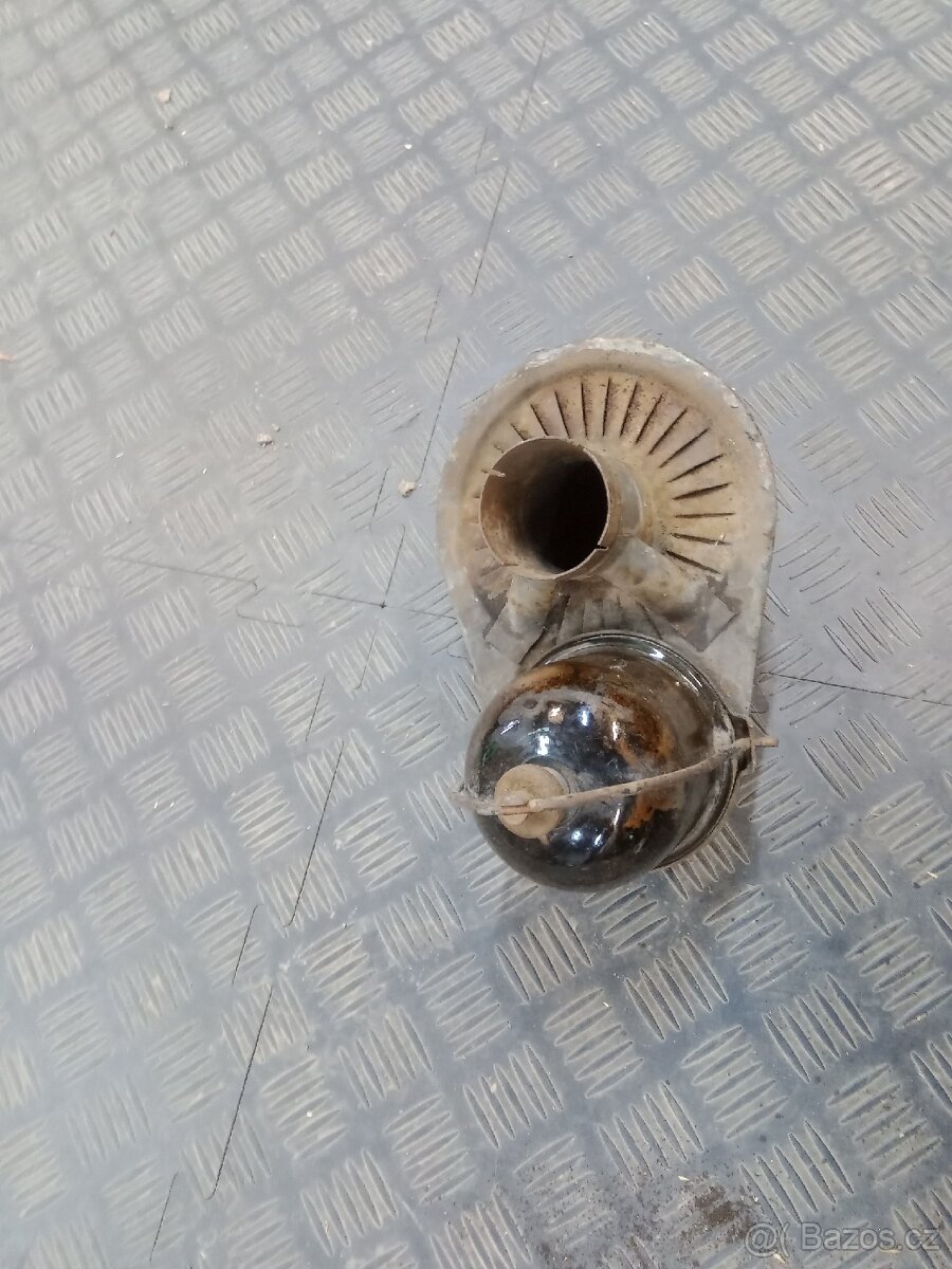 Zetor 25k-vzduchovy filtr - 3