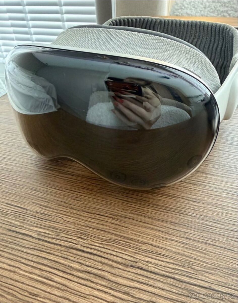 Apple Vision Pro 256 GB - 3