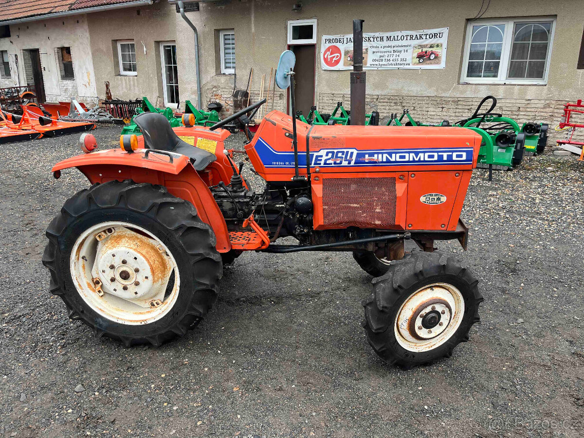 Hinomoto E 264 D , 4x4 - 3