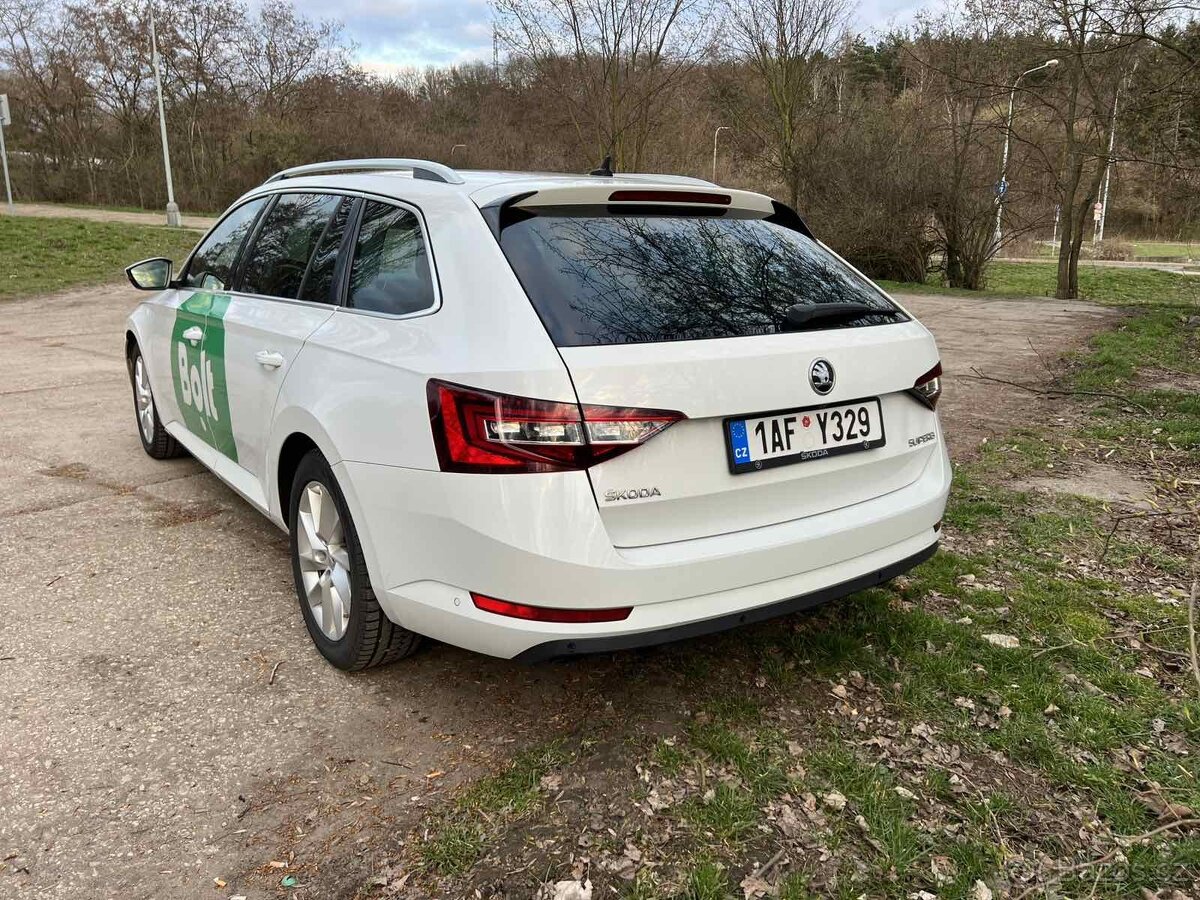 Škoda Superb - 3