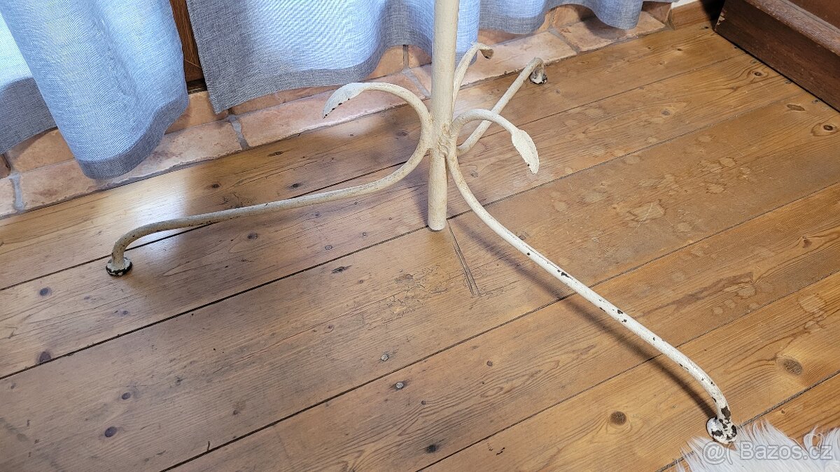 Stojanový starožitný kovový věšák - 3