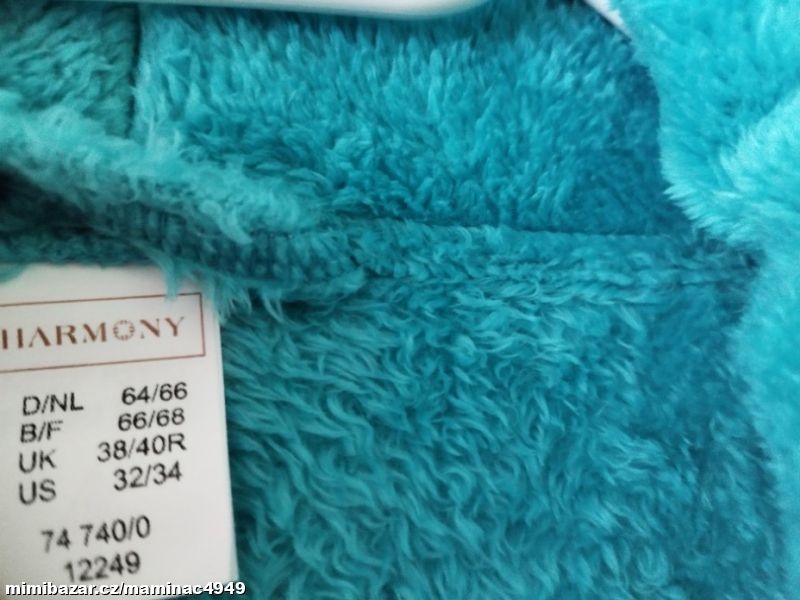 Prodám luxusní nový dámský župan z.Harmony v.66/68 PC 2499,- - 3
