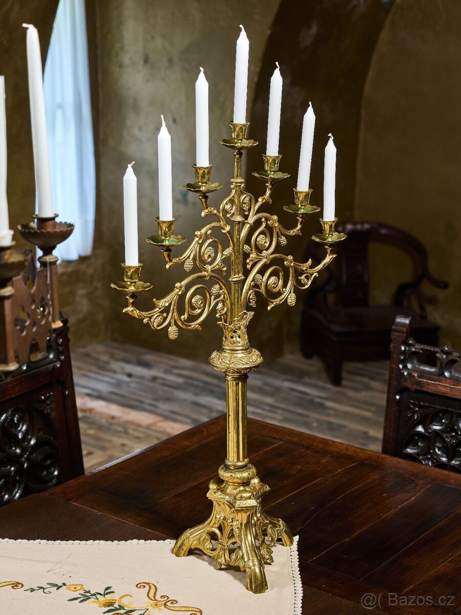 Párové neogotické mosazné svícny z 19. století – výška 81 cm - 3