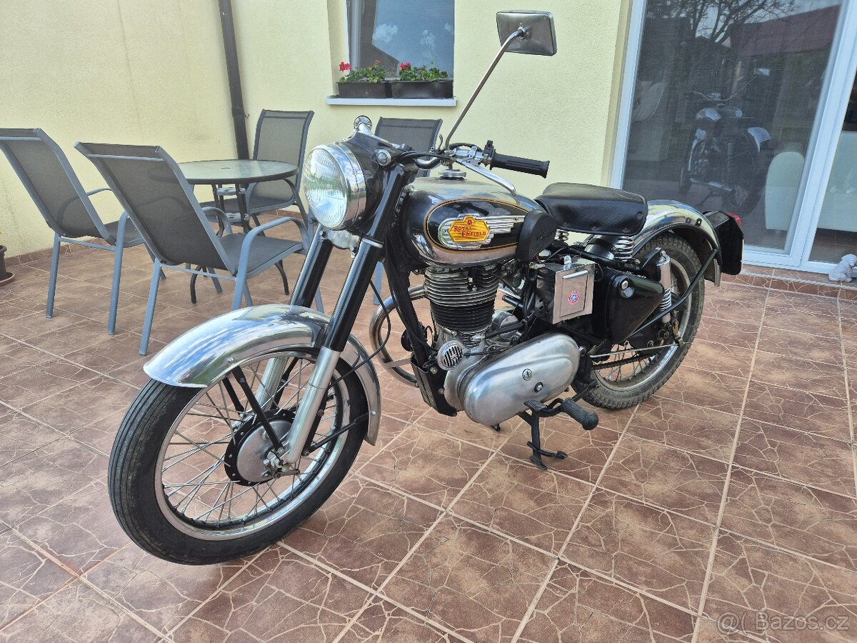 Royal Enfield Bullet 350 rok 1972 - 3