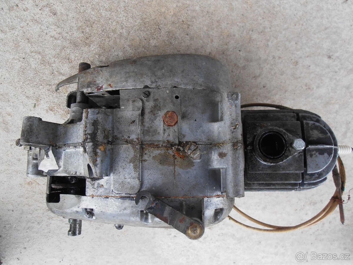 Jaweta 50 motor, kompletní včetně karburátoru - 3