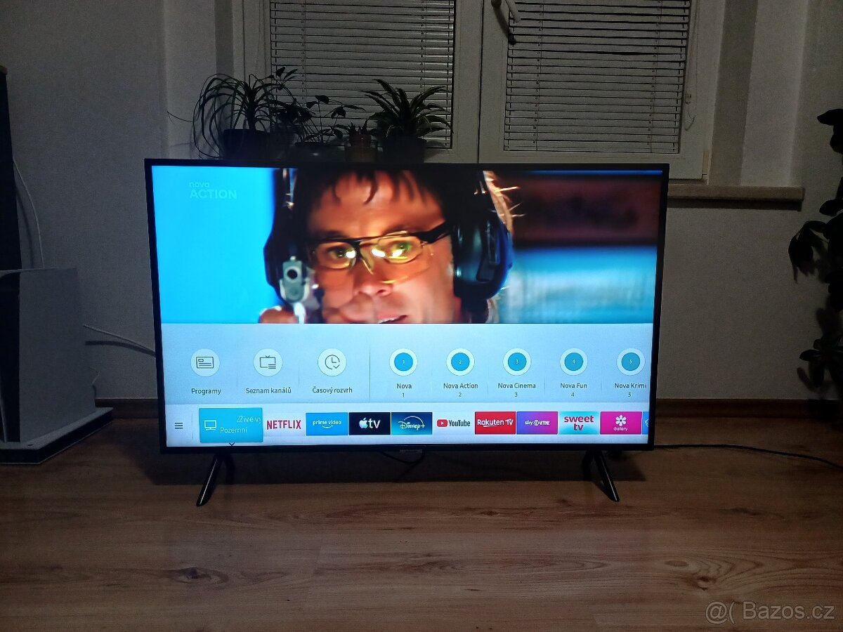 4K Smart TV Samsung UE43NU7192-úhlopříčka 108cm - 3