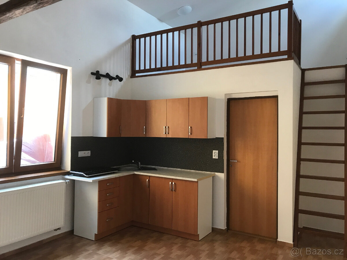 Dlouhodobý pronájem bytu 1+kk v Olomouci Bělidlech - 3
