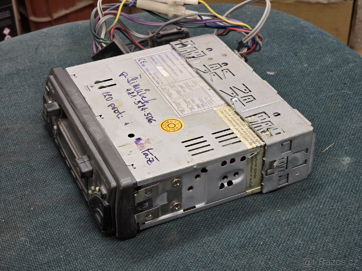 Autorádio na kazety - 3